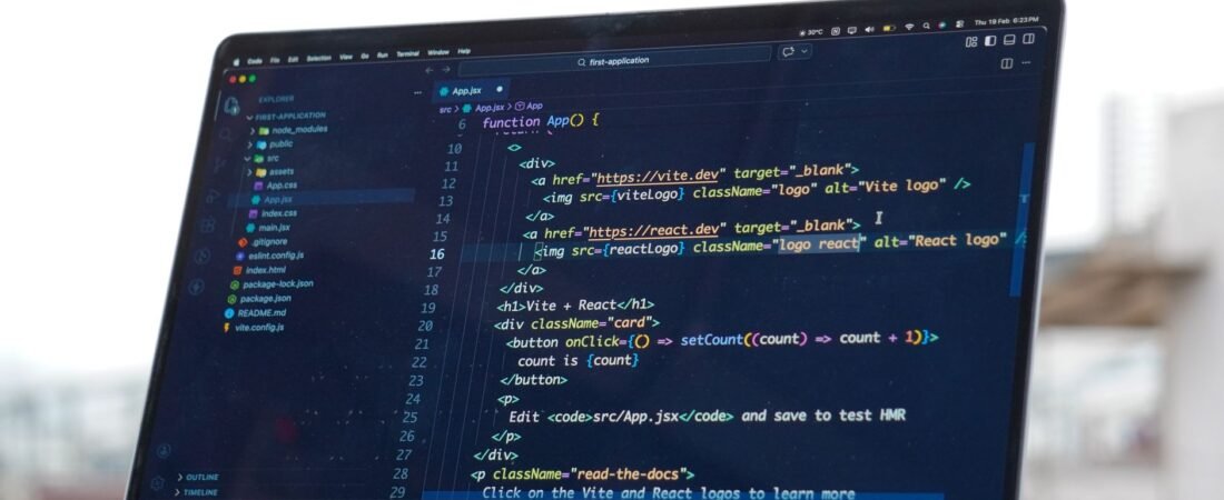 Next.js vs React: Which Should You Choose for Your Web Project?